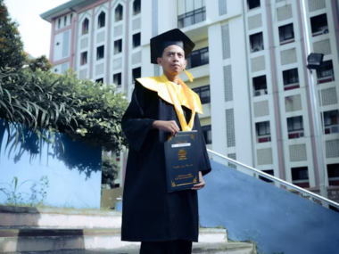 Scholarship Opportunities in UK